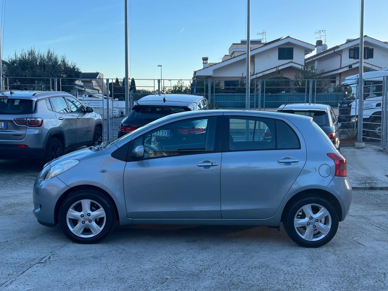 Toyota Yaris 1.3 3 porte Sol