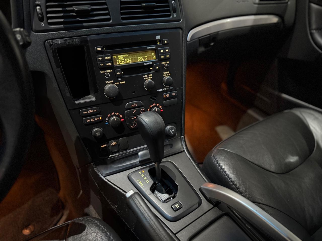 Volvo XC70 2.4 D5 AWD (163cv/120kw)