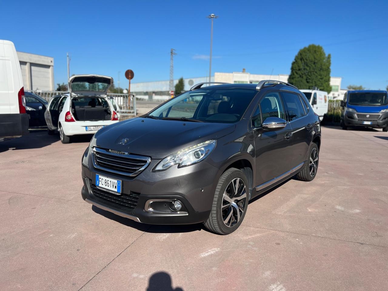 Peugeot 2008 BlueHDi 120 S&S Allure