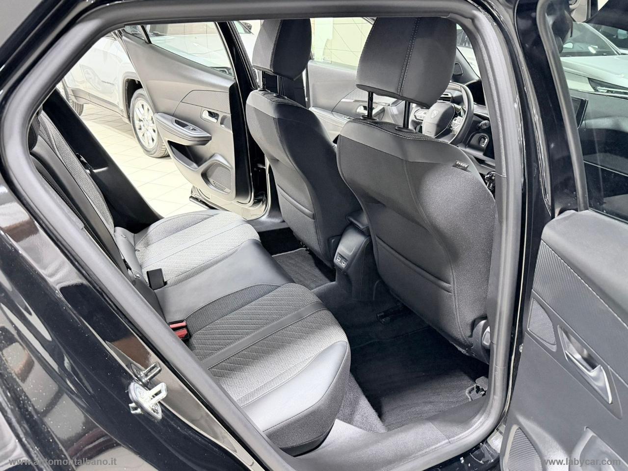 PEUGEOT 2008 PureTech 100 S&S Allure