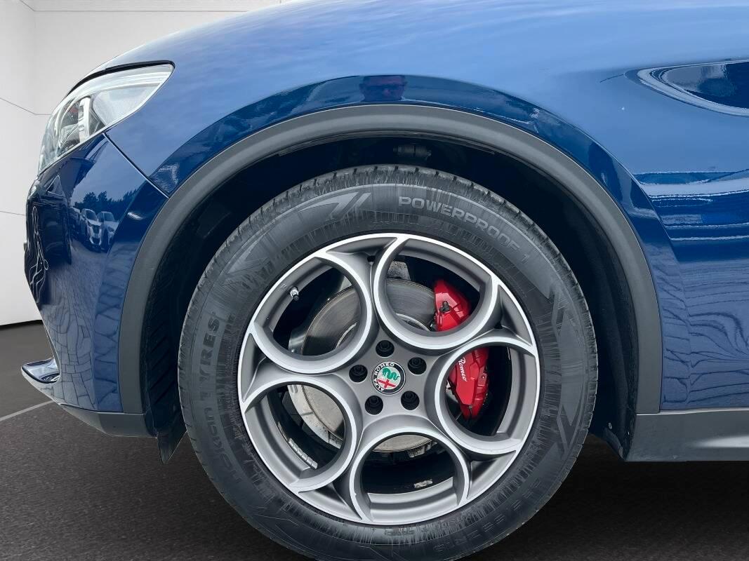 Alfa Romeo Stelvio 2.2 t Rosso Edizione rwd 160cv auto