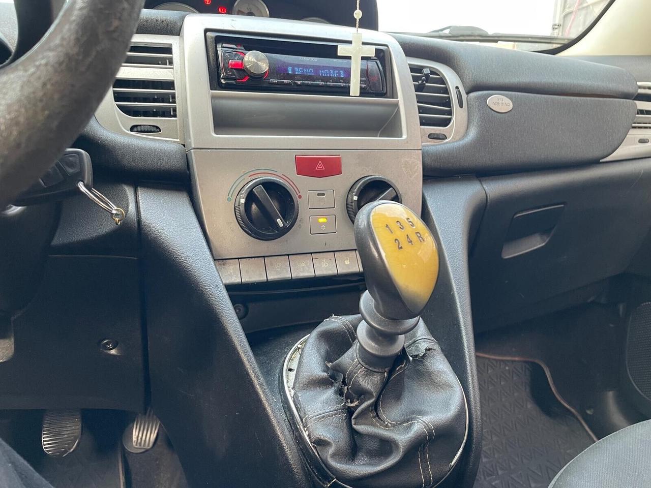 Lancia Ypsilon 1.2 GPL Argento IN OTTIME CONDIZIONI