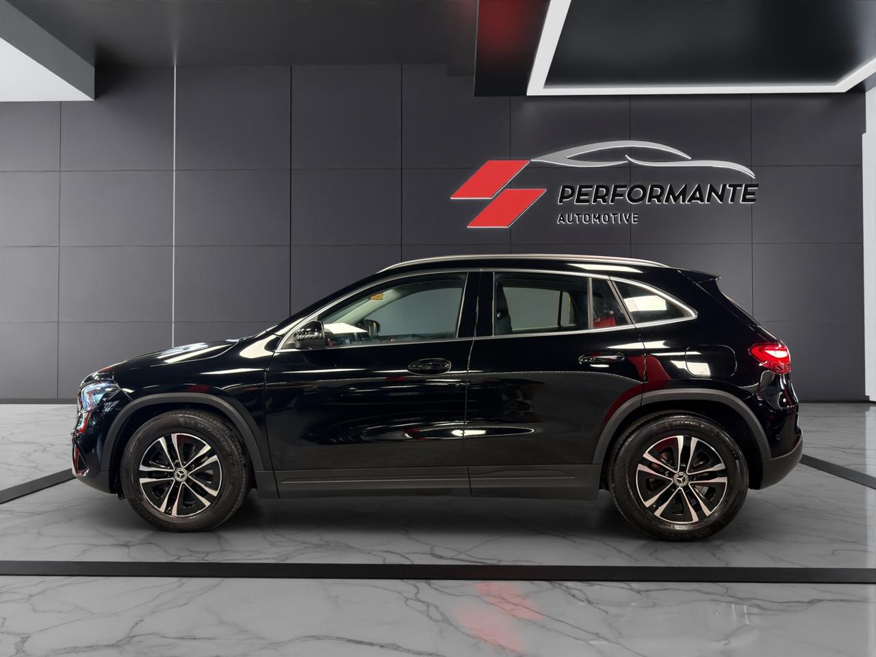 Mercedes GLA 180 d Advanced auto