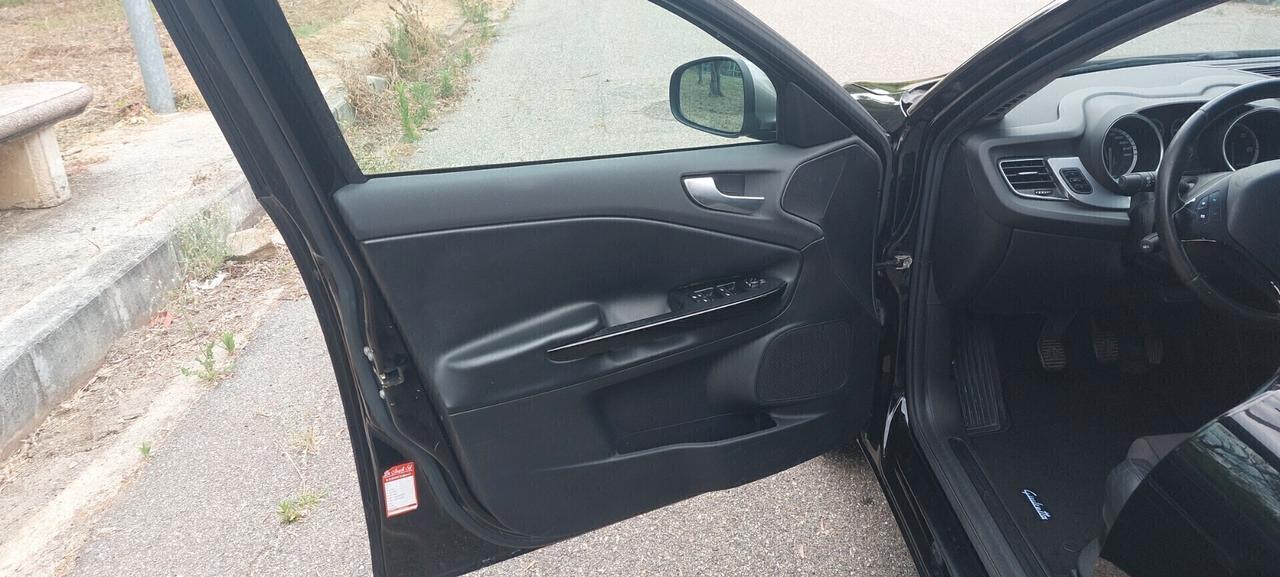 Alfa Romeo Giulietta 2.0 JTDm-2 170 CV Distinctive