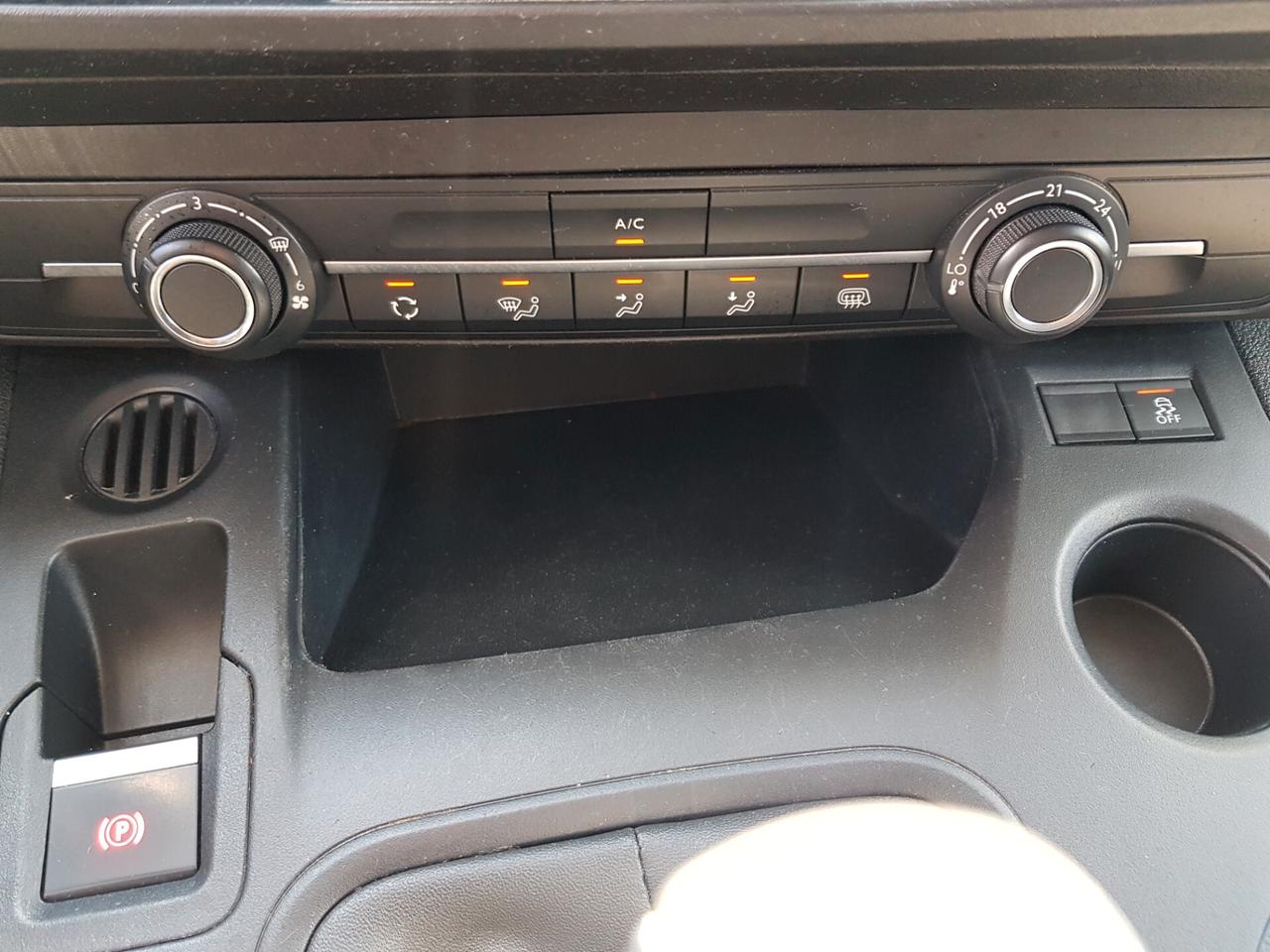 Citroen Berlingo BlueHDi 100 Van XL Club Navy Rcam Sensori a/p