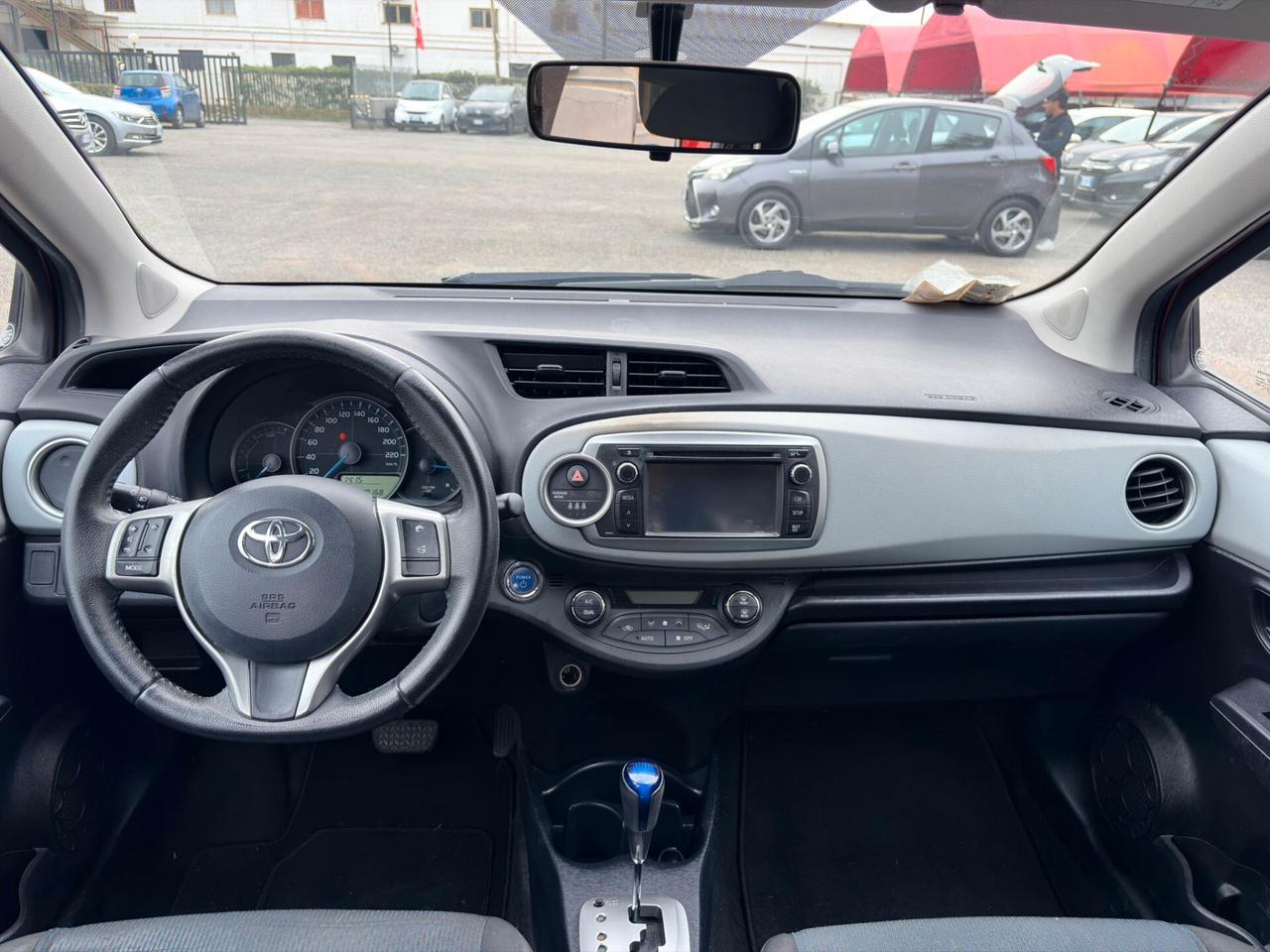 Toyota Yaris 1.5 Hybrid 5 porte Lounge