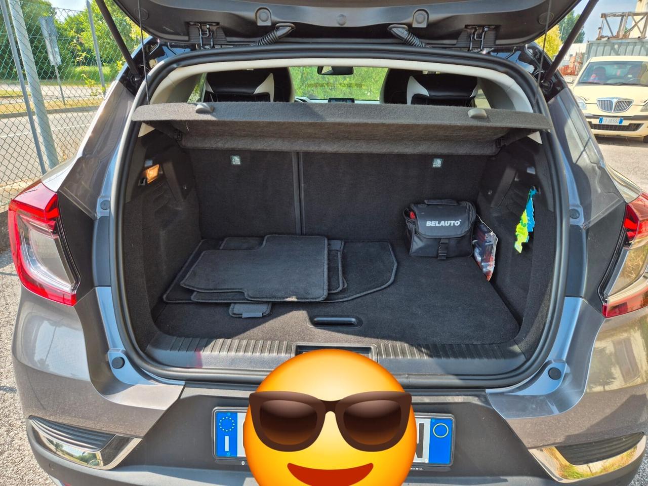 Renault Captur Plug-in Hybrid E-Tech 160 CV Engineered