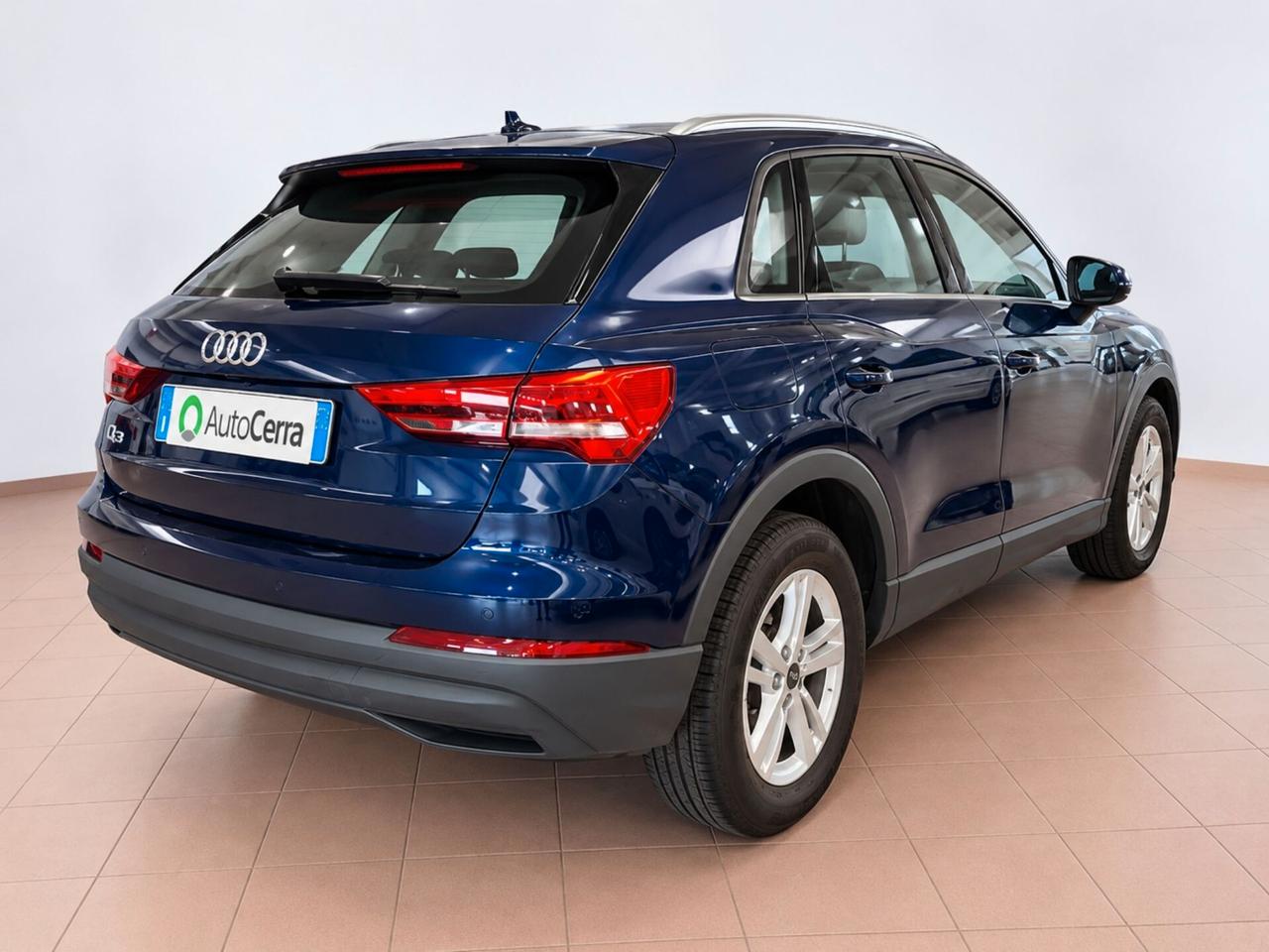 Audi Q3 35 TDI S tronic Business
