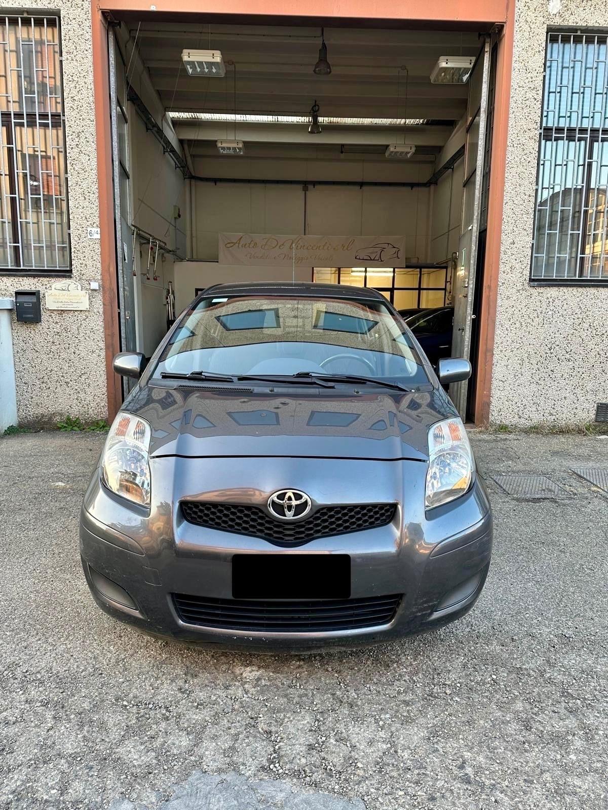 Toyota Yaris 1.3 5 porte Sol