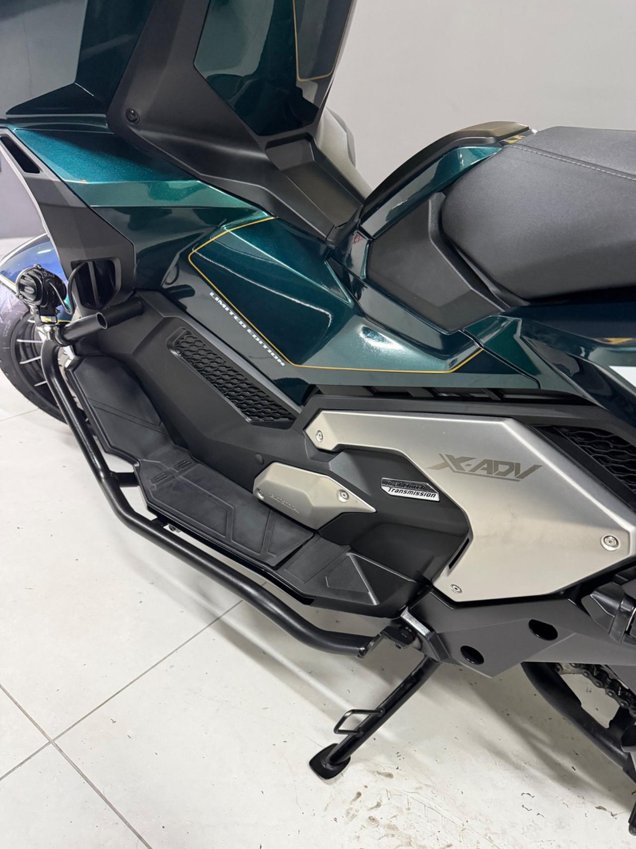 Honda X-ADV 750 limited
