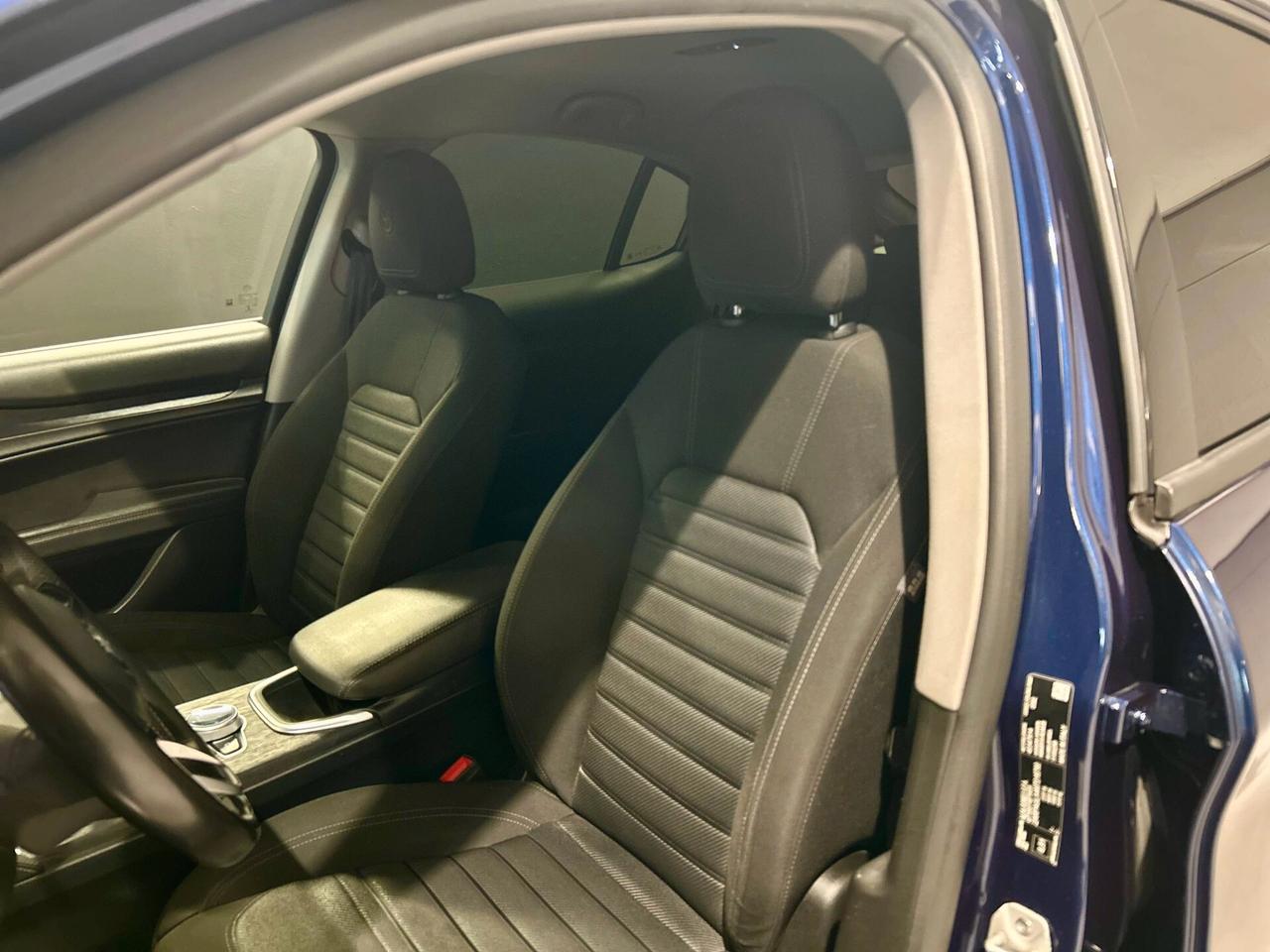 Alfa Romeo Stelvio 2.2 Turbodiesel 160 CV AT8 RWD Business *PREZZO PROMO*