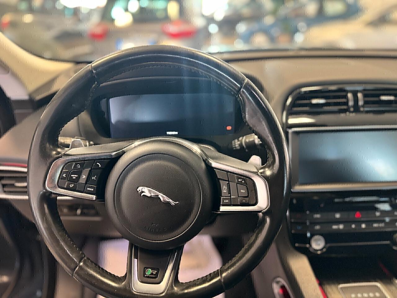 Jaguar F-Pace 2.0 D 240 CV AWD aut. R-Sport- SUPER PREZZO