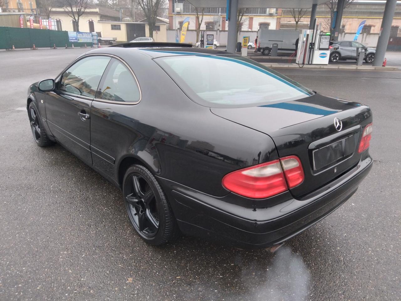 Mercedes-benz CLK 200 16v 136cv cat Sport