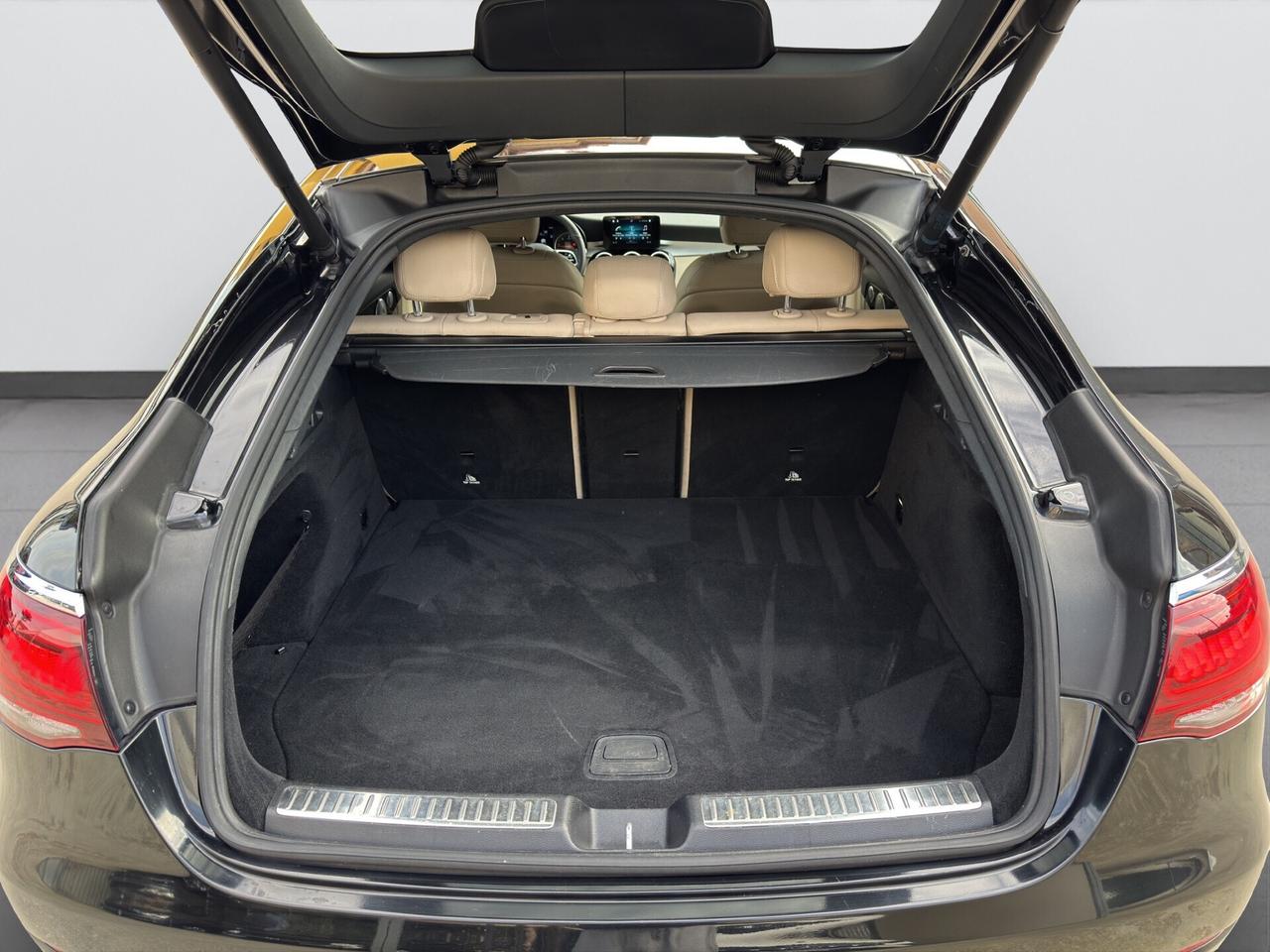 MERCEDES-BENZ GLC 220 d 4MATIC SPORT PLUS - MY21