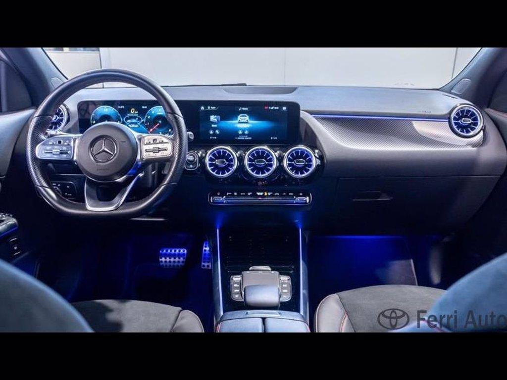 MERCEDES Gla 250 premium auto del 2022