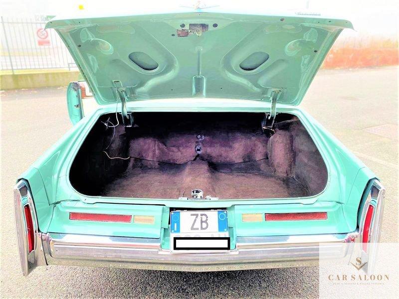 Cadillac De Ville