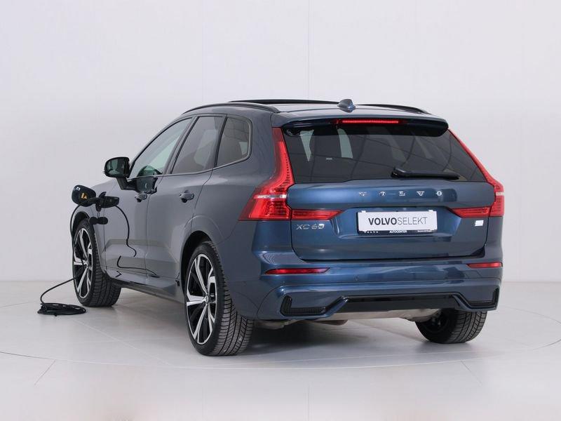 Volvo XC60 XC60 T6 PLUG IN RECHARGE PHEV ULTIMATE DARK AWD AUT