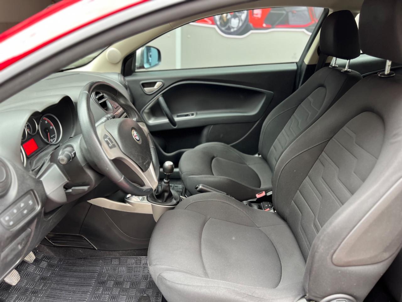 Alfa Romeo MiTo 1.3 JTDm 85 CV Distinctive 2015
