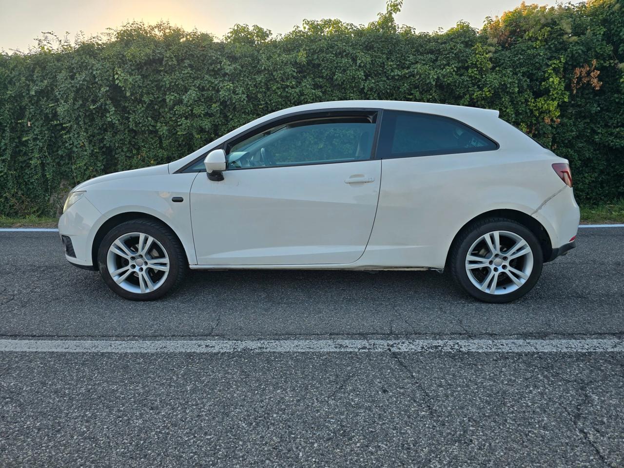 SEAT IBIZA 1.6 3p. SPORT "OK PER NEOPATENTATI"