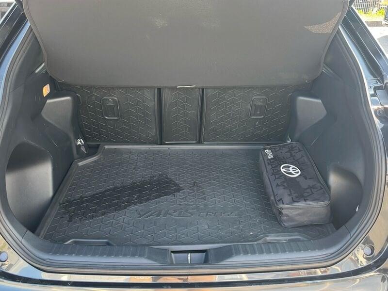 Toyota Yaris Cross 1.5H (116 CV) E-CVT Trend