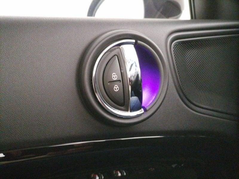 MINI Countryman Mini 2.0 Cooper D Essential auto