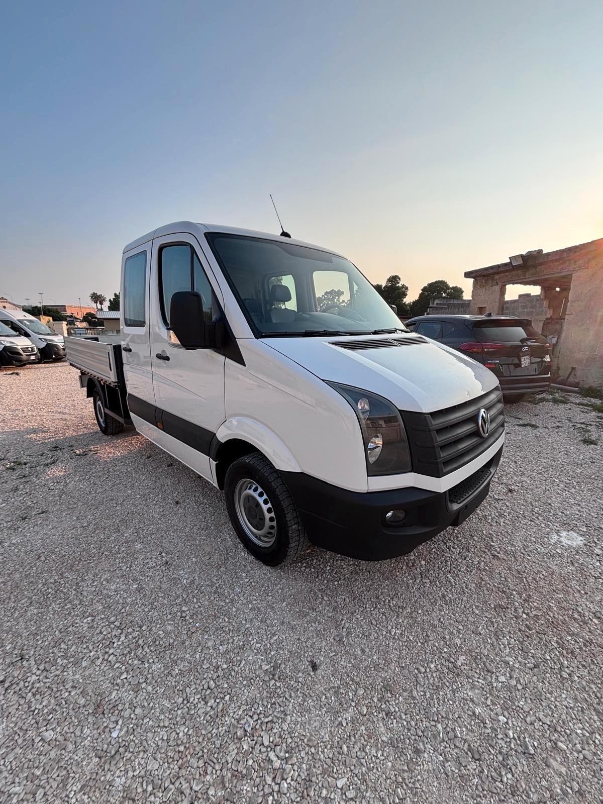 volkswagen crafter 2.0 tdi L2H1 DC 6 POSTI