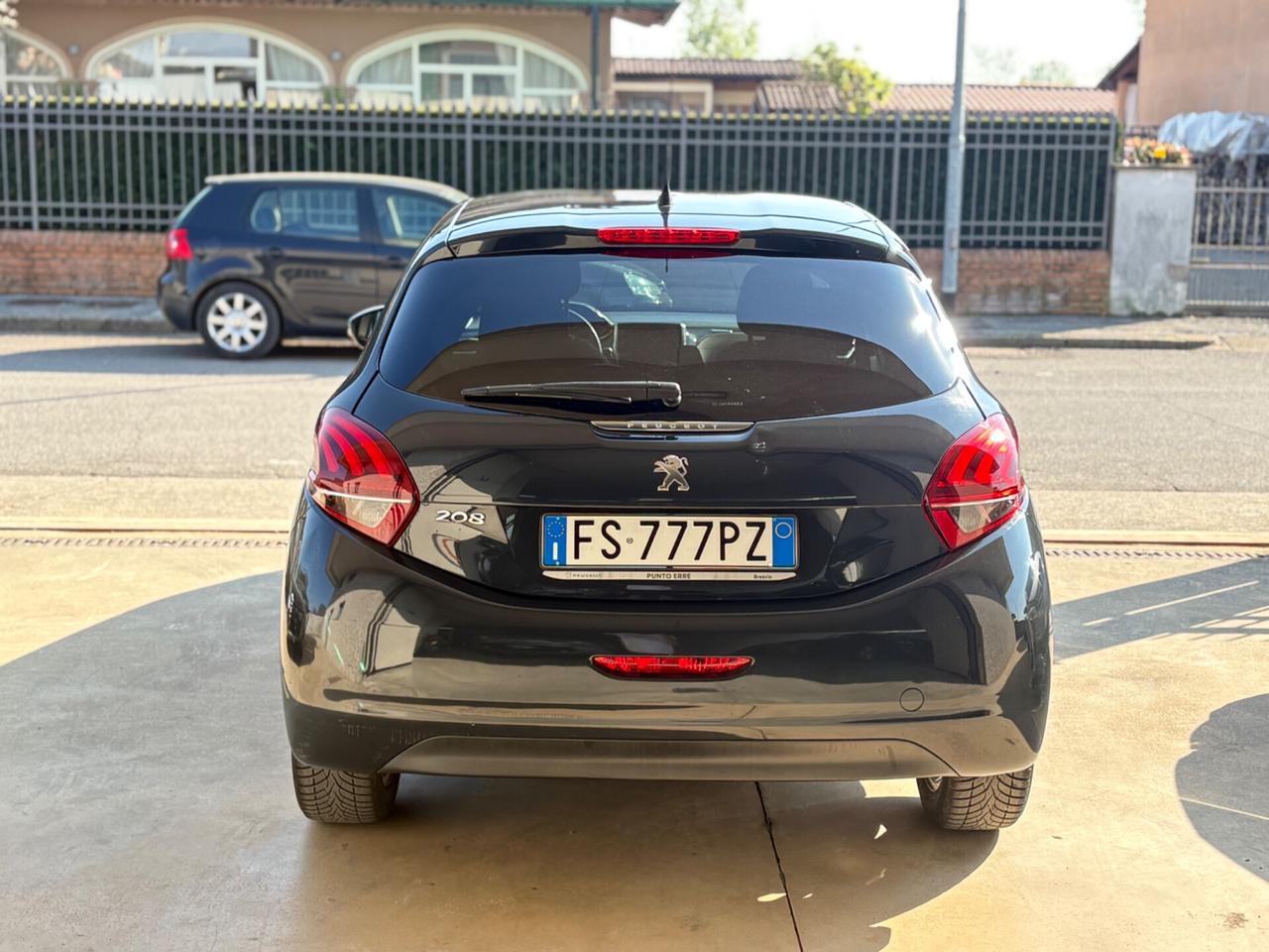 Peugeot 208 BlueHDi 75 S&S 5 porte Active NEOPATENTATI