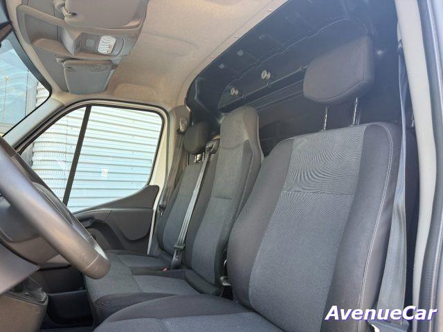 RENAULT Master T35 2.3 dci PL-TA L3H3 PREZZO ? 16.400 + IVA