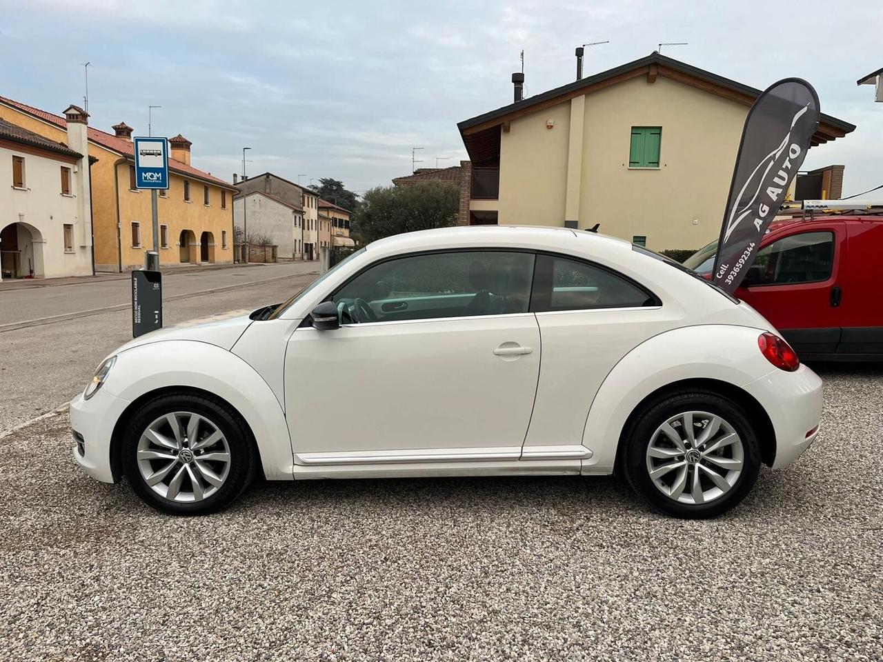 Volkswagen Maggiolino 1.6 TDI Design