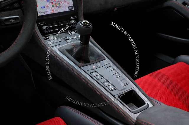 Porsche 718 Spyder RS WEISSACH|CARBOCERAMIC|LIFT SYSTEM|BOSE|CHRONO