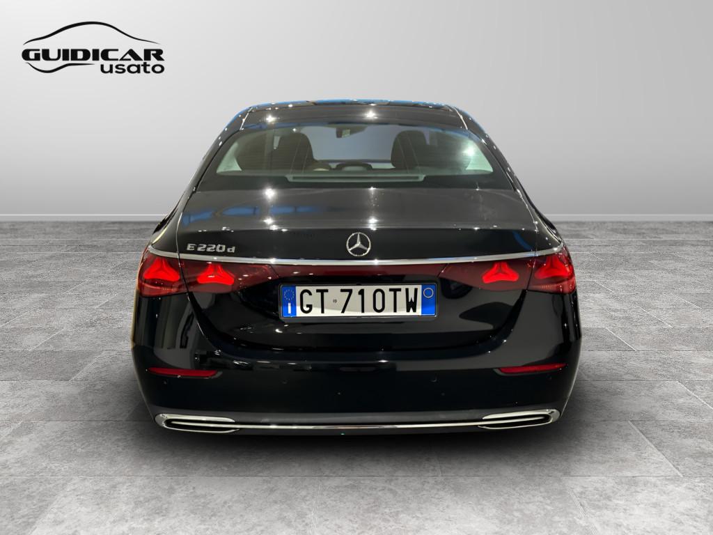Mercedes-Benz Classe E- W214 Berlina - E 220 d Advanced auto