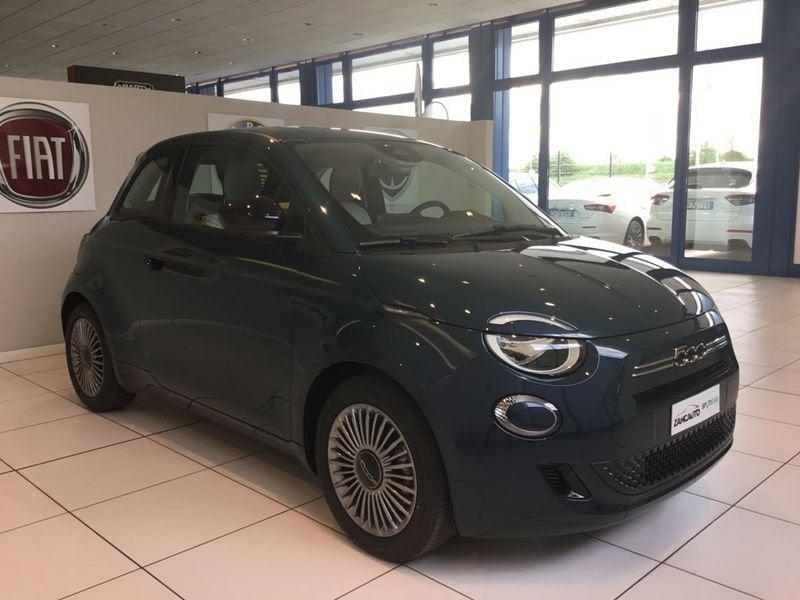 FIAT 500 Hybrid Hybrid Icon MY26
