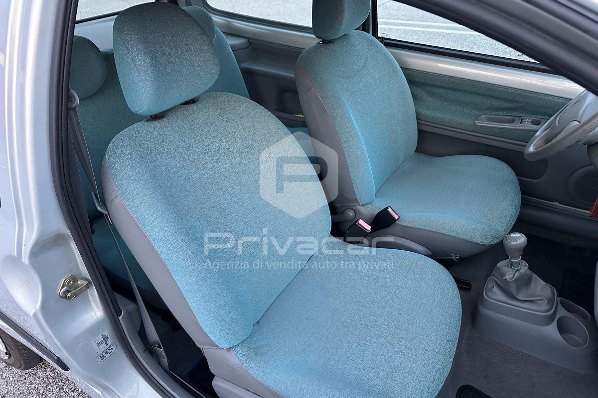 RENAULT Twingo 1.2i cat Ice