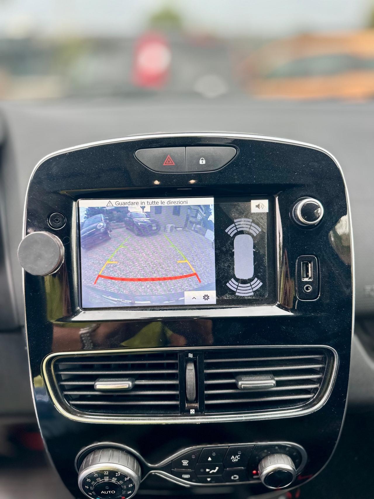 Renault Clio 1.5 Diesel 90 CV Full Optional 87.000 Kilometri