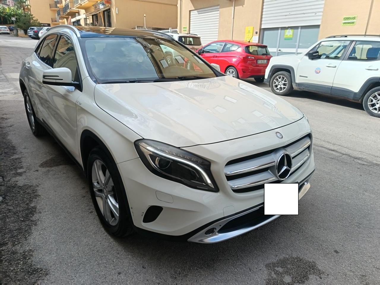 Mercedes GLA 200 D. Auto. Sport-Tetto-Full Opt
