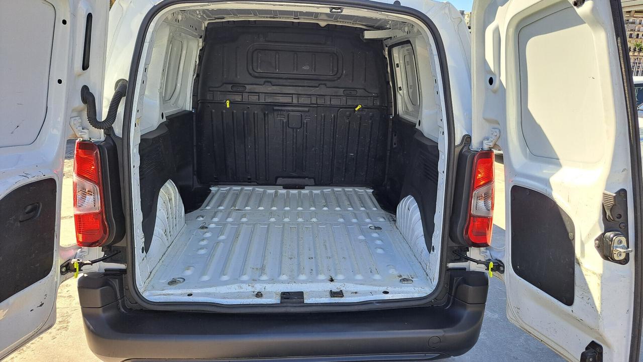 Opel Combo 1.5 D 100 CV