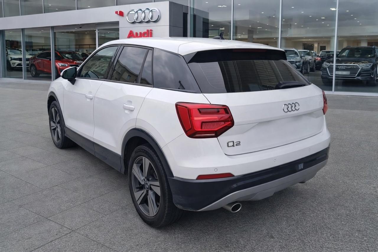 Audi Q2 35 TFSI Business