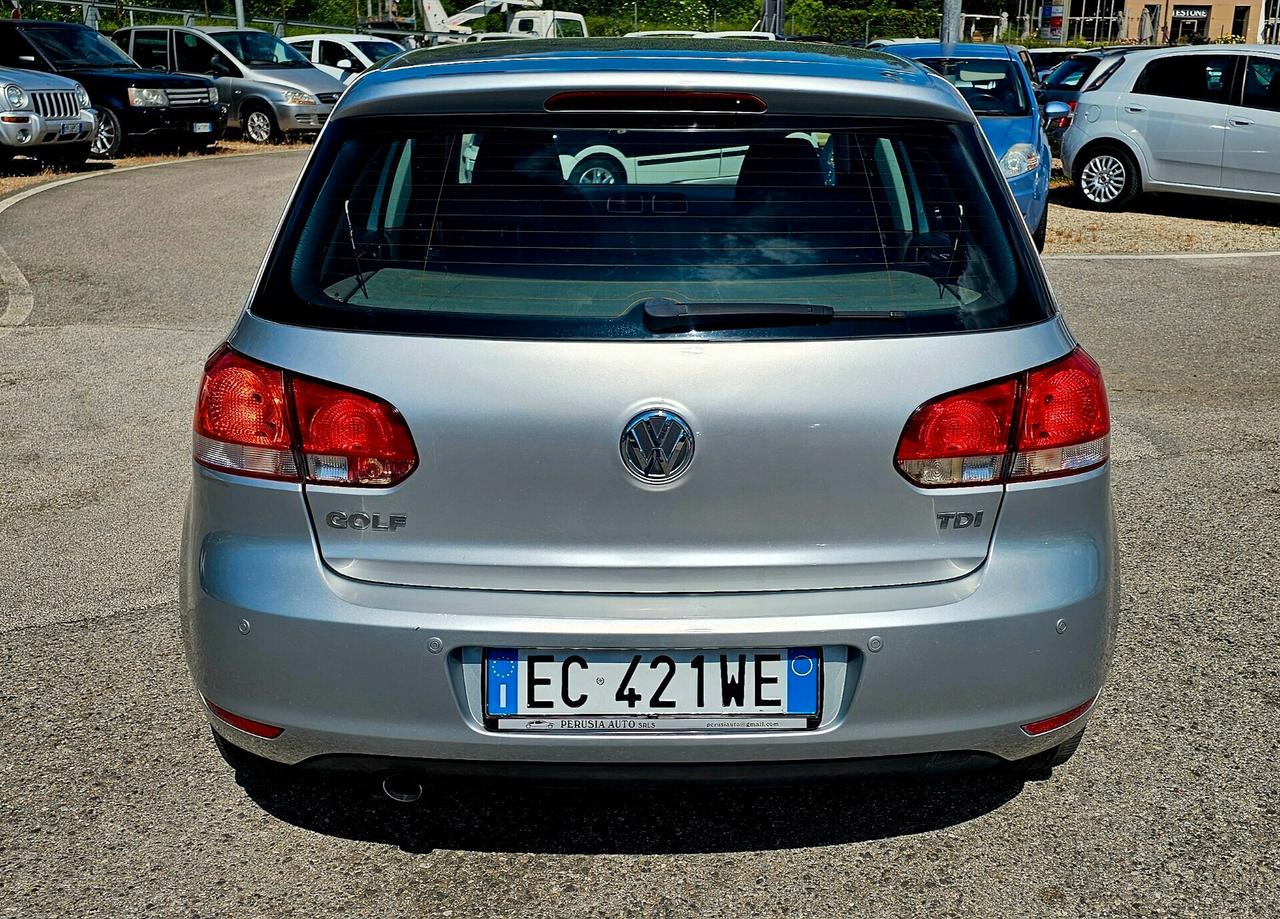 Volkswagen Golf 1.6 TDI DPF 5p. Highline