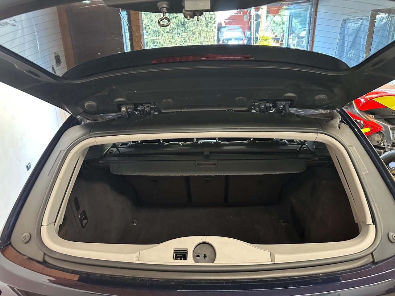 Bmw 320d Touring - distribuzione nuova - GARANZIA