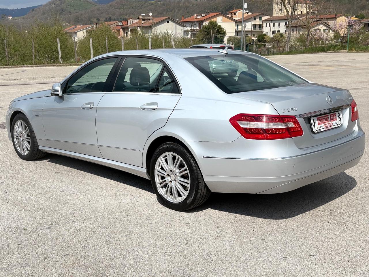 Mercedes-Benz E 250 CDI 204 CV ELEGANCE CRONOLOGIA