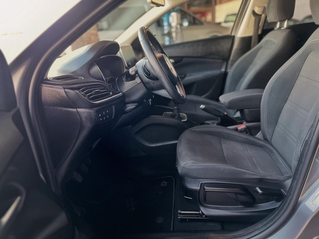 Fiat Tipo Lounge 1.4 95cv