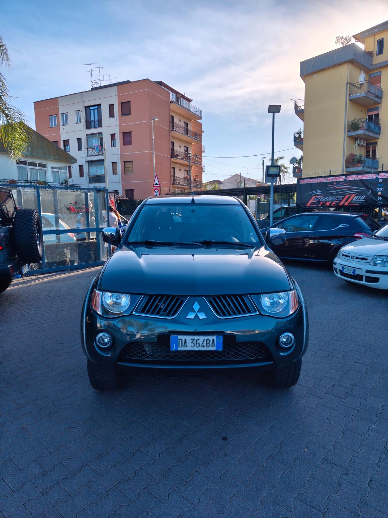 Mitsubishi L200 2.5 DI-D/136CV Double Cab Intense