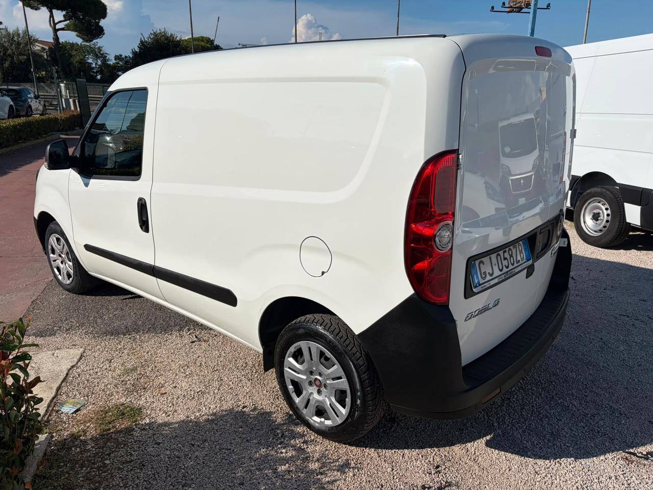 FIAT DOBLO 1.6MJT 105CV E6D.I 2022