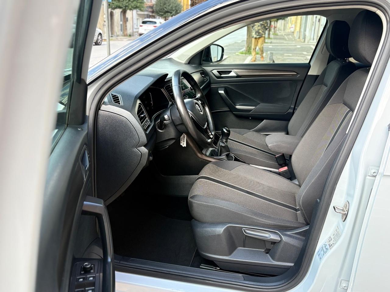 VW T-Roc 1.6 TDI Advanced FULL/LED MYSTIC WHITE