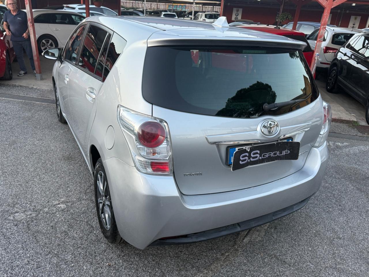 Verso 1.6 D-4D Style 7 posti-unipro-rate-garanzia