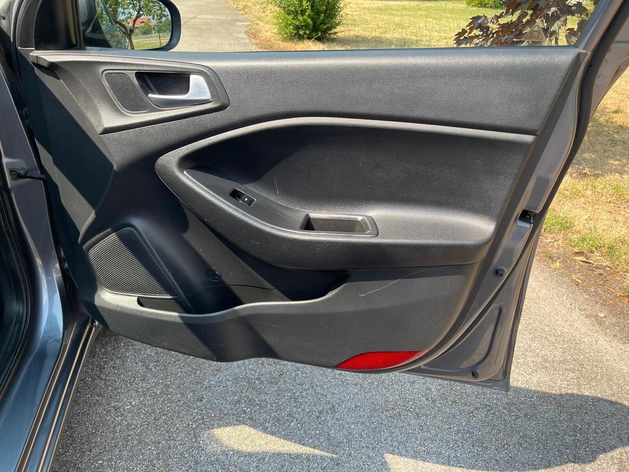 Hyundai i20 1.2 84 CV 5p Style - Neopatentati