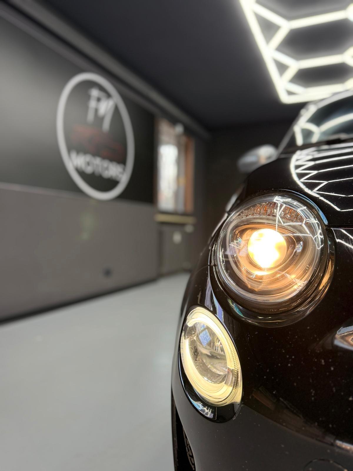 Fiat 500 1.0 Hybrid Rockstar