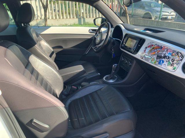 VOLKSWAGEN Maggiolino 2.0 TSI DSG Sport