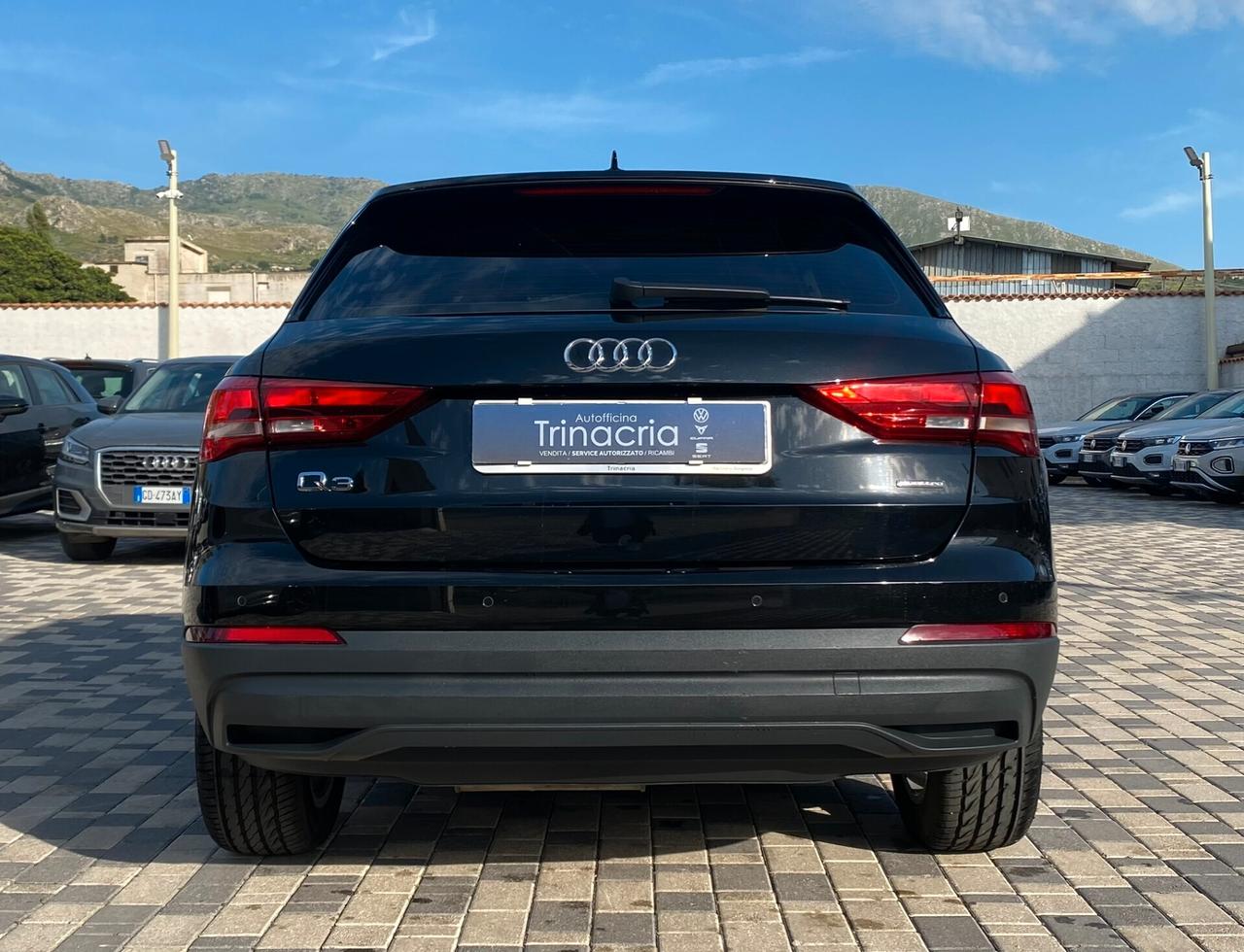 Audi Q3 Business 2.0 TDI 150CV s-tronic quattro 35