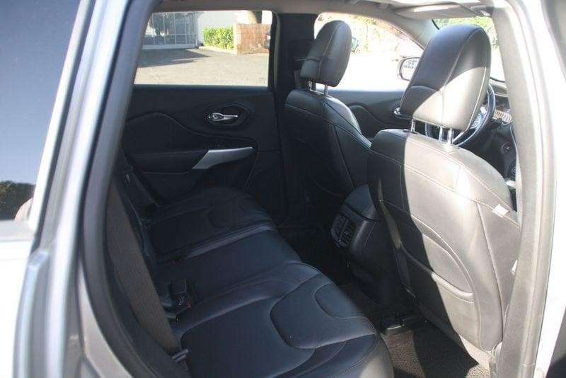 Jeep Cherokee Cherokee 2.2 Mjt II 4WD Active Drive II Overland